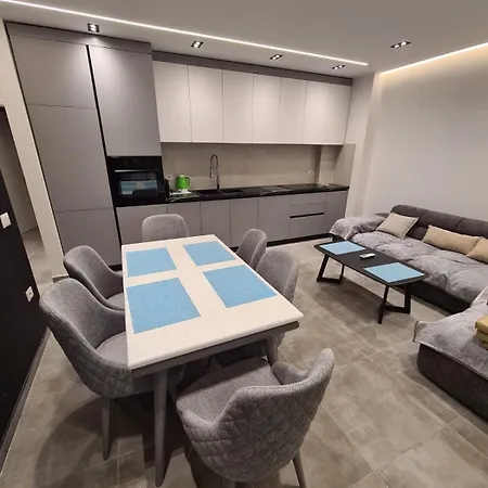 Holiday home House Lleshi *